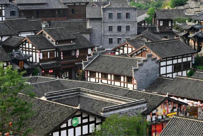 了解对你来说,人这辈子最主要的事除了赚钱还有什么?平台,探索知识的星球